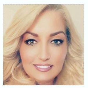 Meet your Posher, Teresa